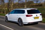 Volkswagen Passat GTE Estate 2019 года (UK)